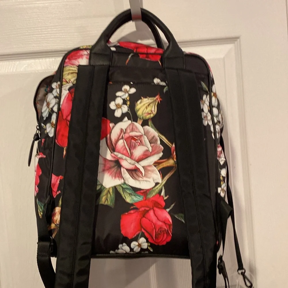 BNWT BETSEY JOHNSON Women's Floral Tote Diaper Backpack